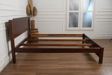 Load image into Gallery viewer, Ply Teak Bed Frame (舫) RR8100
