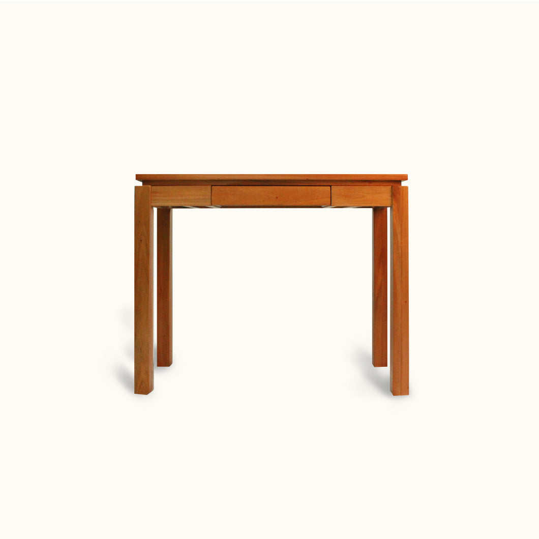 Wen Writing Desk (雯) HM1040 / HM1049